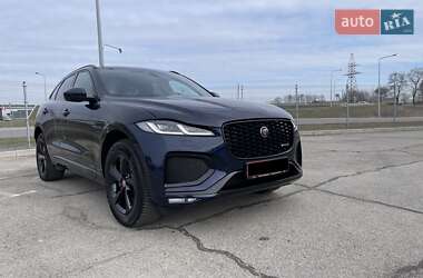 Внедорожник / Кроссовер Jaguar F-Pace 2021 в 