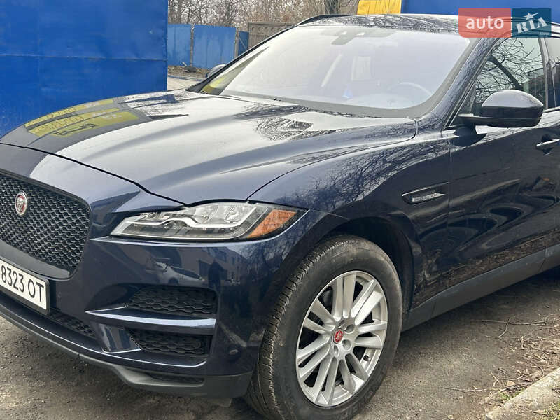 Внедорожник / Кроссовер Jaguar F-Pace 2016 в Киеве