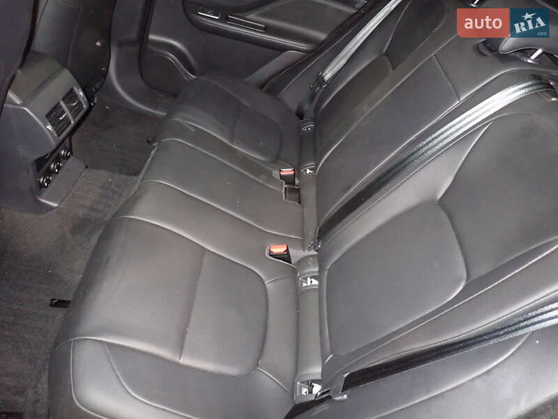 Позашляховик / Кросовер Jaguar F-Pace 2016 в Кам'янець-Подільському