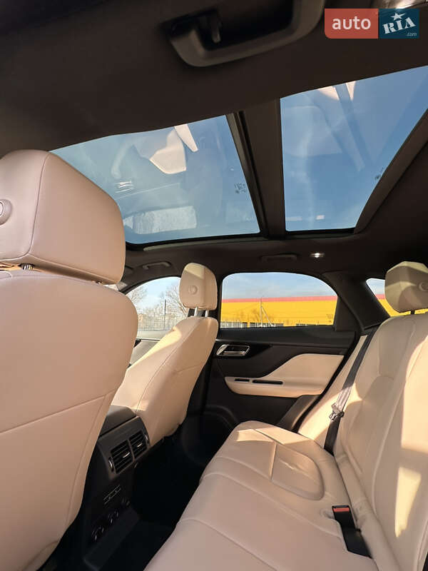 Внедорожник / Кроссовер Jaguar F-Pace 2016 в Черновцах фото 7 Внедорожник / Кроссовер Jaguar F-Pace 2016 в Черновцах