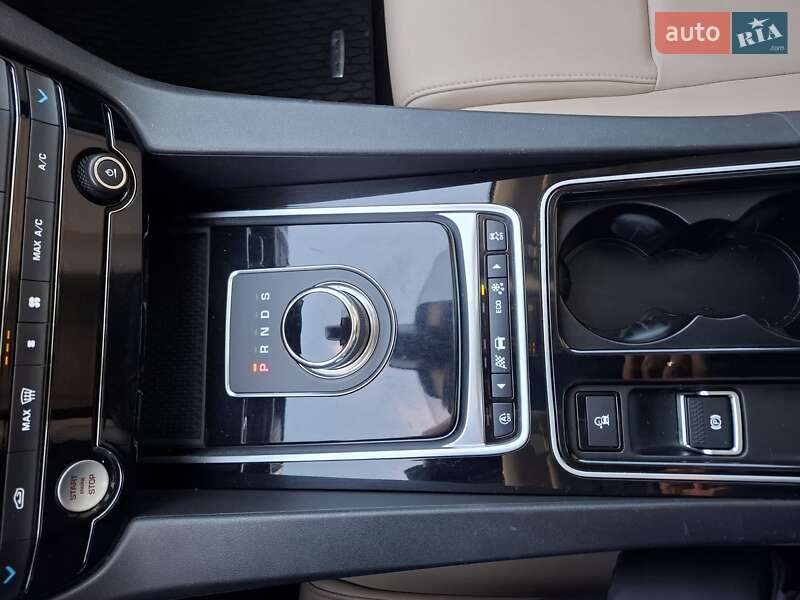 Позашляховик / Кросовер Jaguar F-Pace 2017 в Черкасах