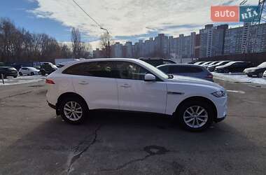 Внедорожник / Кроссовер Jaguar F-Pace 2017 в 