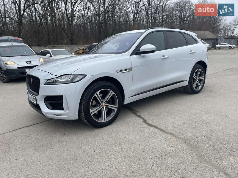 Позашляховик / Кросовер Jaguar F-Pace 2016 в Новодністровську