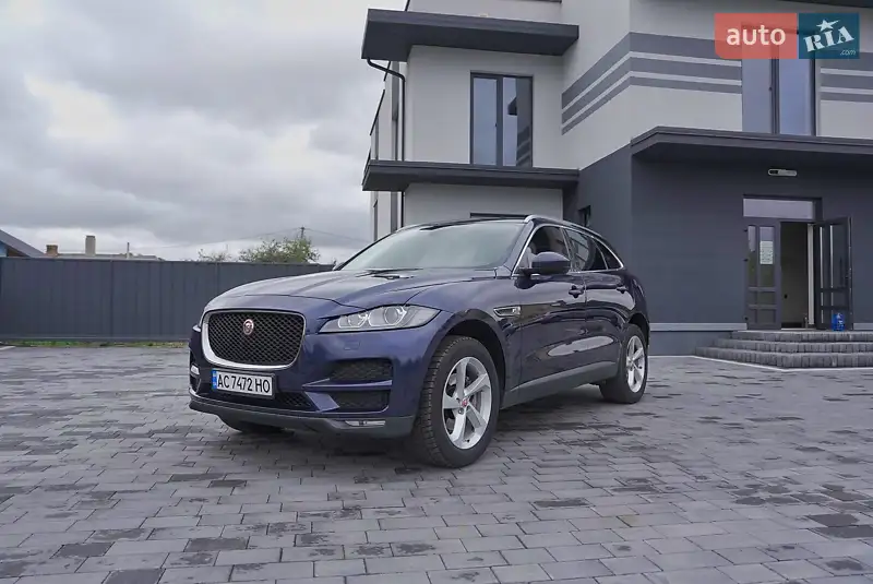Jaguar F-Pace