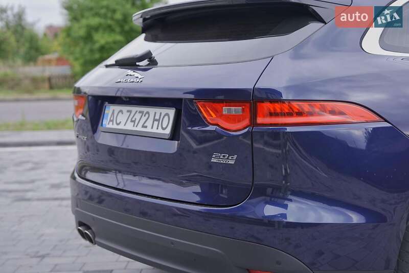 Позашляховик / Кросовер Jaguar F-Pace 2016 в Любомлі