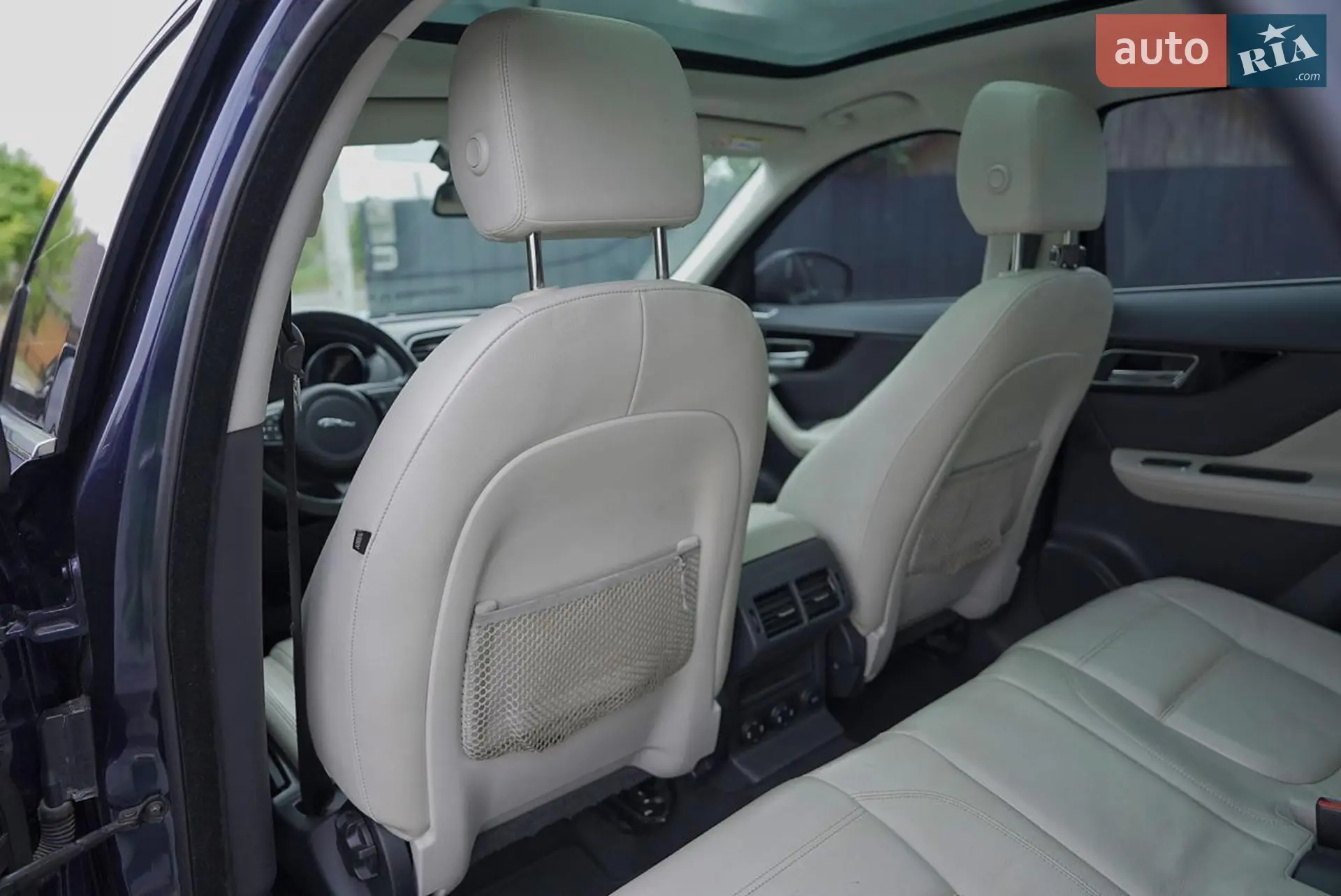 2016 Jaguar F-Pace - мініатюра 41