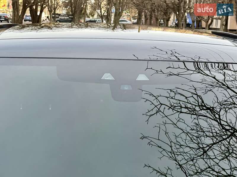 Позашляховик / Кросовер Jaguar F-Pace 2016 в Одесі фото 15 Позашляховик / Кросовер Jaguar F-Pace 2016 в Одесі