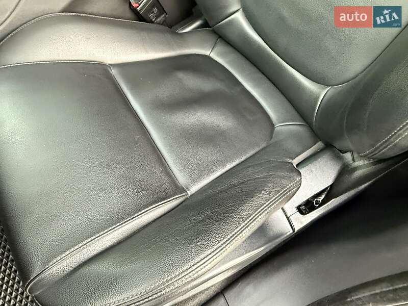 Позашляховик / Кросовер Jaguar F-Pace 2016 в Одесі фото 31 Позашляховик / Кросовер Jaguar F-Pace 2016 в Одесі