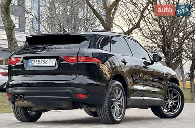 Внедорожник / Кроссовер Jaguar F-Pace 2016 в 