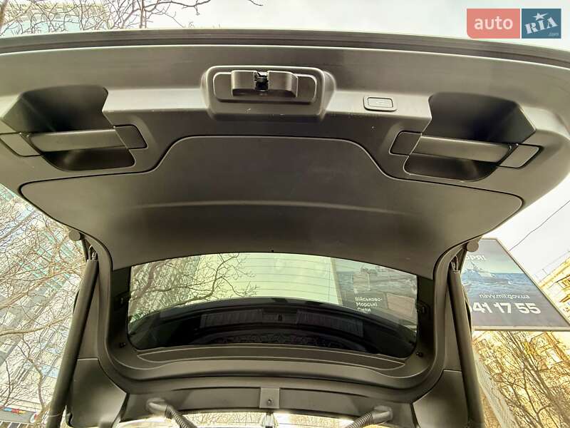 Позашляховик / Кросовер Jaguar F-Pace 2016 в Одесі фото 66 Позашляховик / Кросовер Jaguar F-Pace 2016 в Одесі