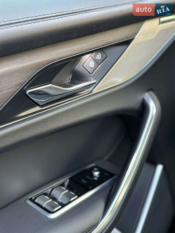 Позашляховик / Кросовер Jaguar F-Pace 2021 в Миколаєві