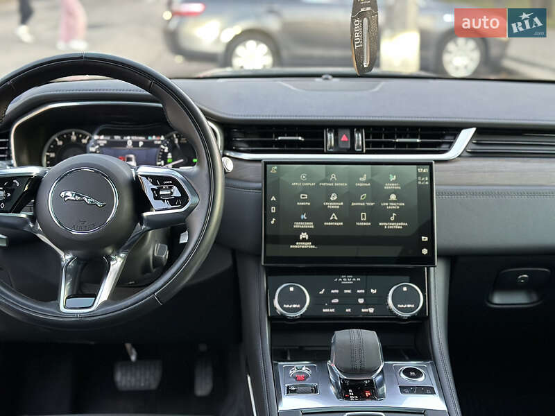 Позашляховик / Кросовер Jaguar F-Pace 2021 в Миколаєві