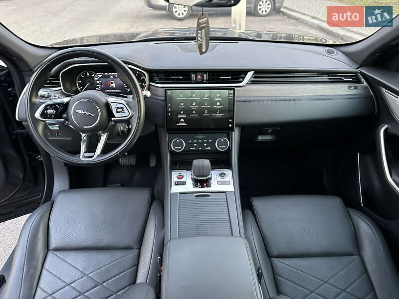 Позашляховик / Кросовер Jaguar F-Pace 2021 в Миколаєві