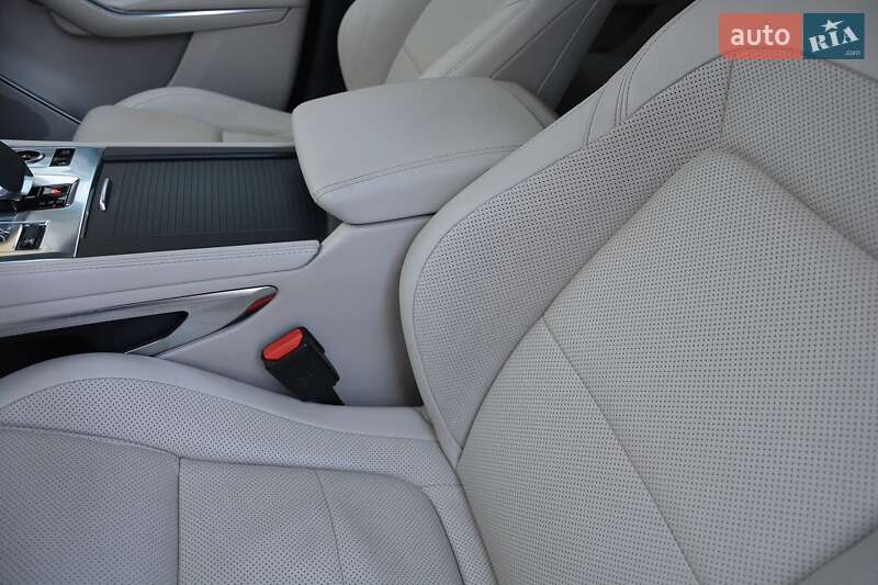 Позашляховик / Кросовер Jaguar F-Pace 2021 в Києві