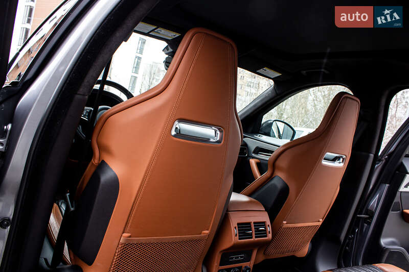 Позашляховик / Кросовер Jaguar F-Pace 2019 в Львові