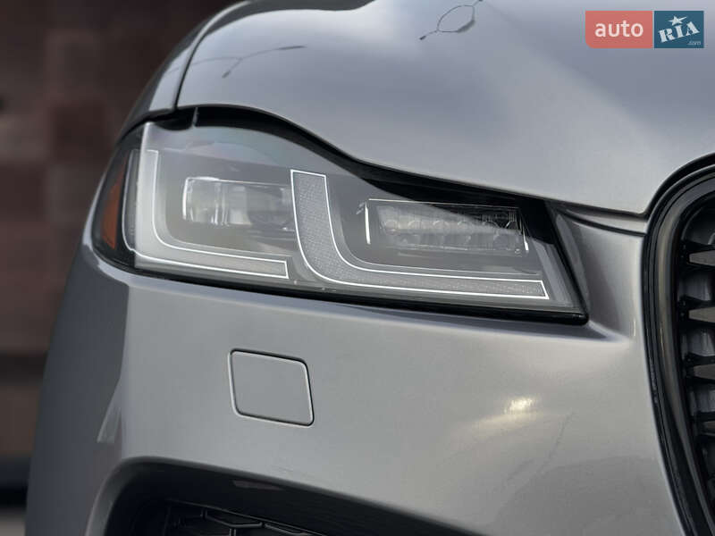 Внедорожник / Кроссовер Jaguar F-Pace 2023 в Киеве