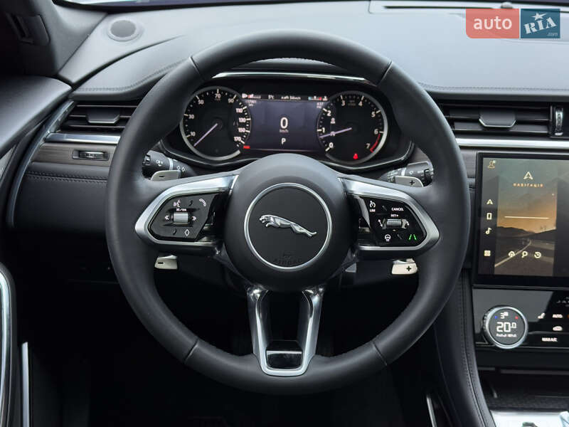 Внедорожник / Кроссовер Jaguar F-Pace 2023 в Киеве