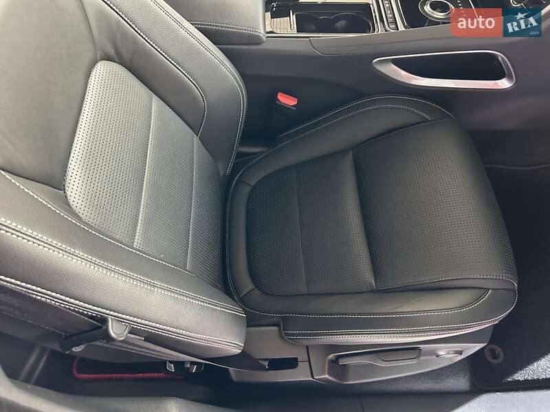 Внедорожник / Кроссовер Jaguar F-Pace 2017 в Хмельницком фото 13 Внедорожник / Кроссовер Jaguar F-Pace 2017 в Хмельницком