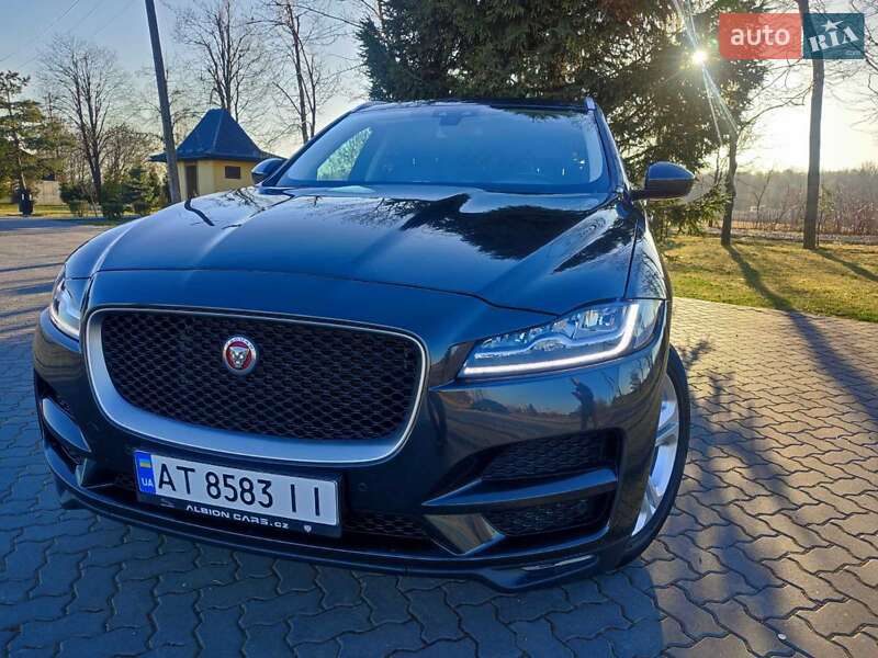 Внедорожник / Кроссовер Jaguar F-Pace 2017 в Ивано-Франковске