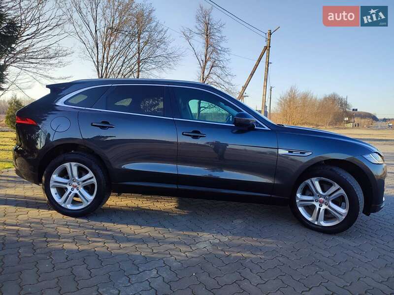 Внедорожник / Кроссовер Jaguar F-Pace 2017 в Ивано-Франковске