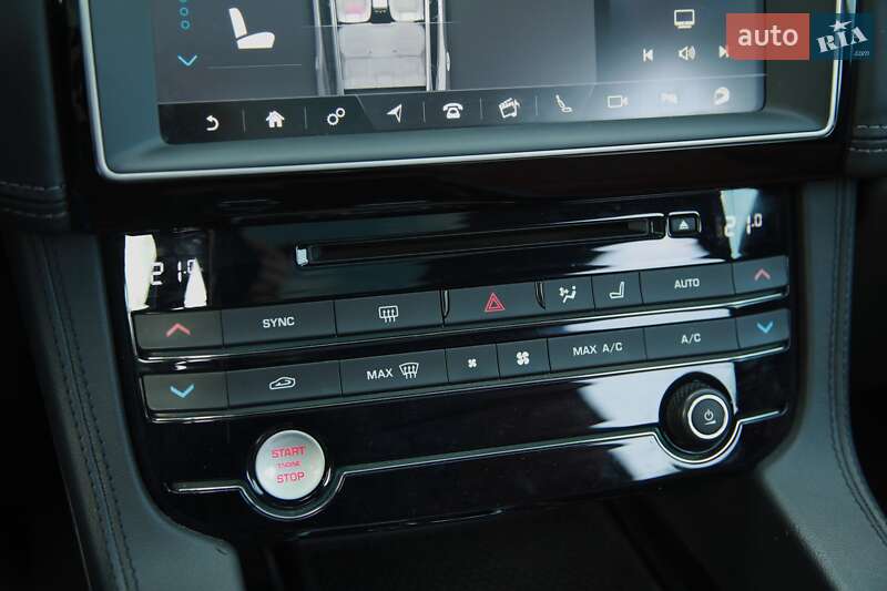 Позашляховик / Кросовер Jaguar F-Pace 2015 в Харкові
