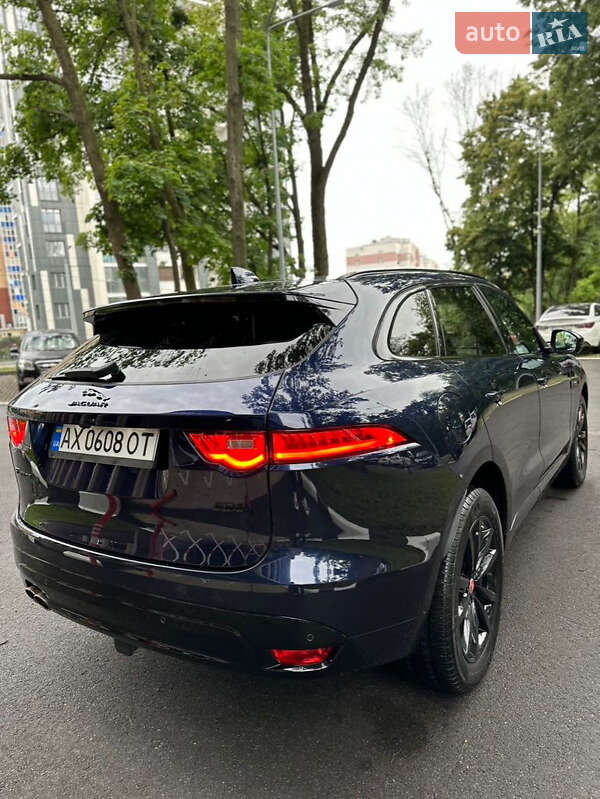 Позашляховик / Кросовер Jaguar F-Pace 2017 в Харкові