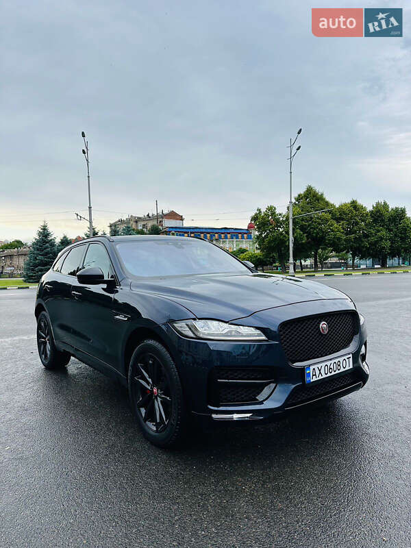 Позашляховик / Кросовер Jaguar F-Pace 2017 в Харкові