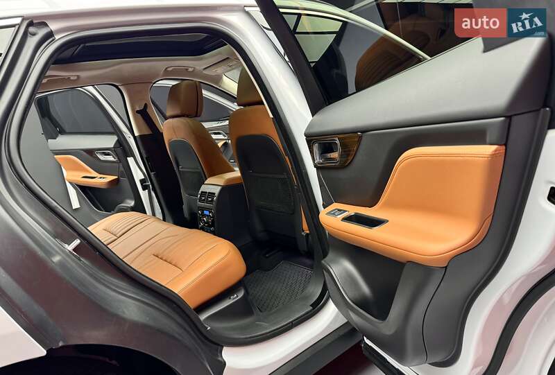 Позашляховик / Кросовер Jaguar F-Pace 2017 в Києві фото 55 Позашляховик / Кросовер Jaguar F-Pace 2017 в Києві