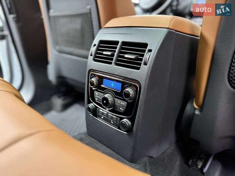 Позашляховик / Кросовер Jaguar F-Pace 2017 в Києві фото 62 Позашляховик / Кросовер Jaguar F-Pace 2017 в Києві