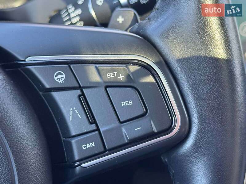 Внедорожник / Кроссовер Jaguar F-Pace 2018 в Киеве