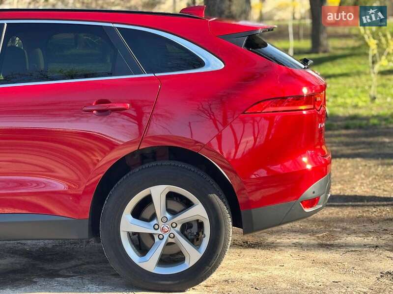 Внедорожник / Кроссовер Jaguar F-Pace 2018 в Киеве