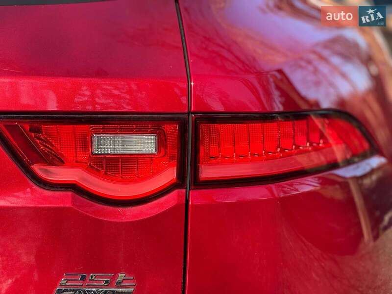 Внедорожник / Кроссовер Jaguar F-Pace 2018 в Киеве