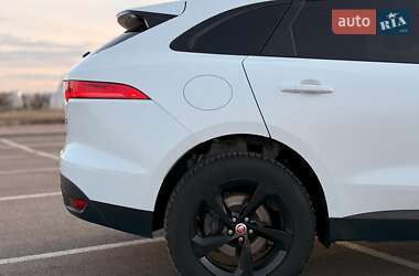 Позашляховик / Кросовер Jaguar F-Pace 2017 в 