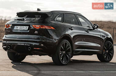 Внедорожник / Кроссовер Jaguar F-Pace 2019 в 