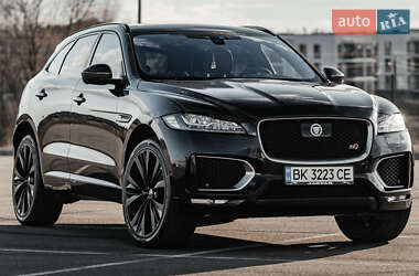 Внедорожник / Кроссовер Jaguar F-Pace 2019 в 
