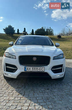 Внедорожник / Кроссовер Jaguar F-Pace 2016 в 