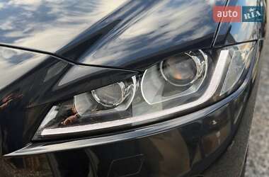 Внедорожник / Кроссовер Jaguar F-Pace 2017 в 
