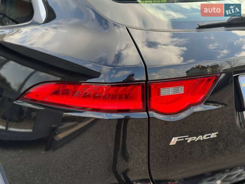 Позашляховик / Кросовер Jaguar F-Pace 2017 в Хмельницькому фото 19 Позашляховик / Кросовер Jaguar F-Pace 2017 в Хмельницькому