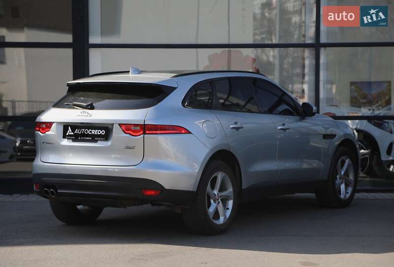 Внедорожник / Кроссовер Jaguar F-Pace 2016 в Харькове