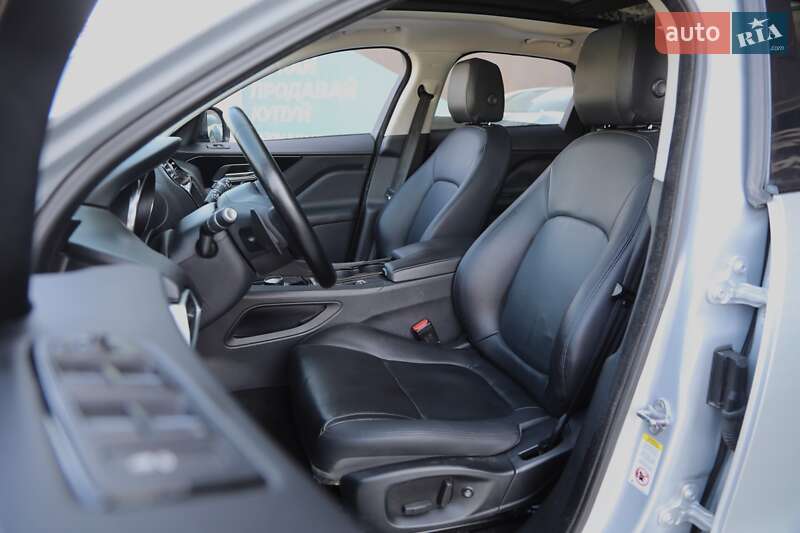 Внедорожник / Кроссовер Jaguar F-Pace 2016 в Харькове