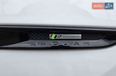 Внедорожник / Кроссовер Jaguar F-Pace 2017 в 