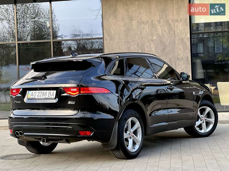 Внедорожник / Кроссовер Jaguar F-Pace 2016 в Ужгороде