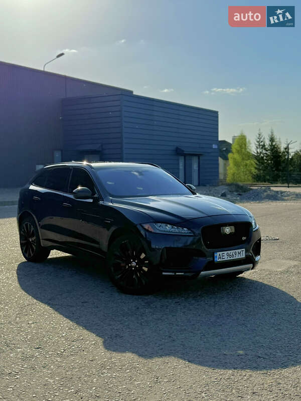 Позашляховик / Кросовер Jaguar F-Pace 2017 в Харкові