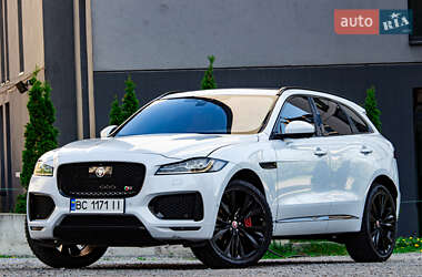 Позашляховик / Кросовер Jaguar F-Pace 2017 в 