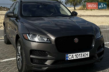Внедорожник / Кроссовер Jaguar F-Pace 2016 в 
