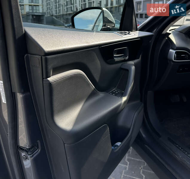 Внедорожник / Кроссовер Jaguar F-Pace 2016 в Черкассах