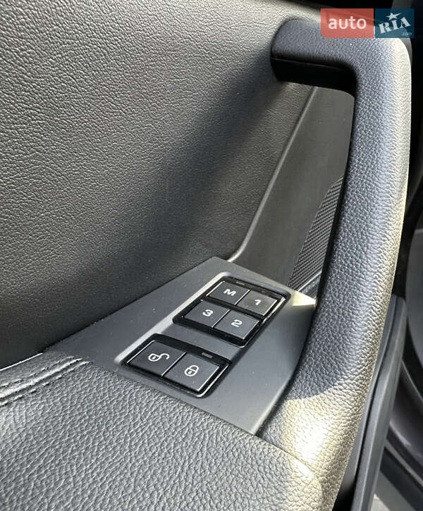 Внедорожник / Кроссовер Jaguar F-Pace 2016 в Черкассах