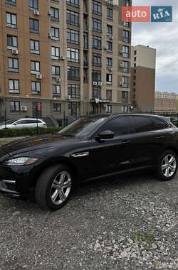 Внедорожник / Кроссовер Jaguar F-Pace 2017 в 