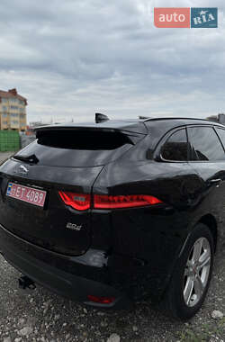 Внедорожник / Кроссовер Jaguar F-Pace 2017 в 