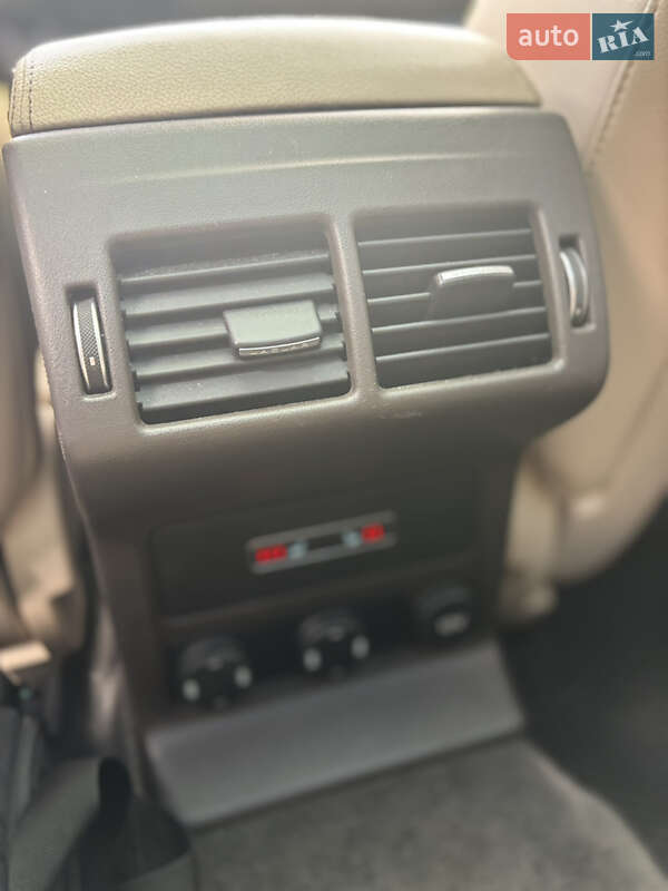 Внедорожник / Кроссовер Jaguar F-Pace 2016 в Стрые фото 13 Внедорожник / Кроссовер Jaguar F-Pace 2016 в Стрые